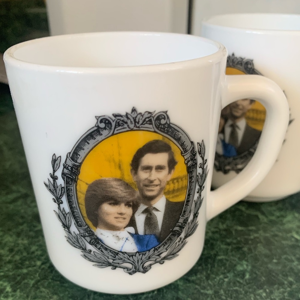 Commemorate mugs for the marriage of princess Diana & The prince of wales 1981